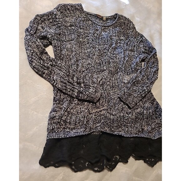 Fylo London Sweater Womens Size XL Black White Lace Whimsigoth Knit Fairy Y2k - Picture 2 of 9